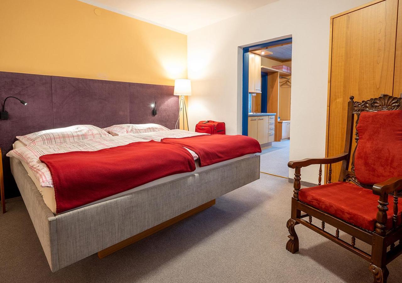 Siri'S Einkehr Hotel แซงต์ท กิอร์เกน อิม อัทเทอร์เกา ภายนอก รูปภาพ