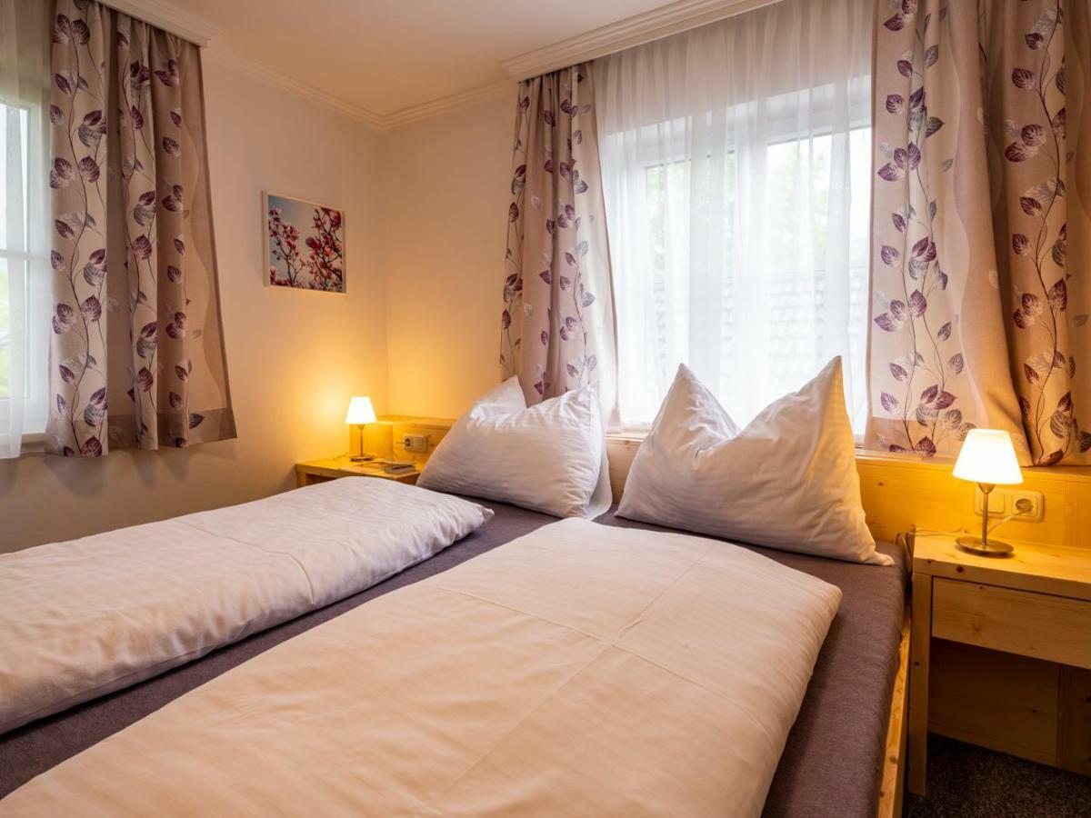 Siri'S Einkehr Hotel แซงต์ท กิอร์เกน อิม อัทเทอร์เกา ภายนอก รูปภาพ